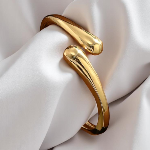 Adjustable Gold Tone Chunky Teardrop Bangle Bracelet - Image 1