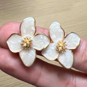 White Flower Drop Earrings - Image 2