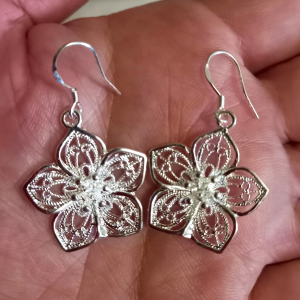 925 Silver Filled Hollow Flower Earrings - Image 3