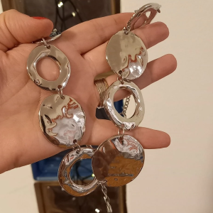Silver Tone Large Hollow Circle Necklace - Image 2