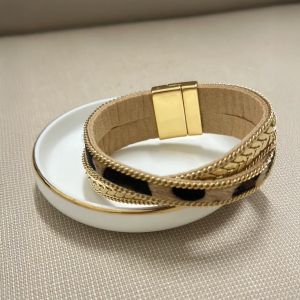 Faux Leather Chain Layered Bracelet - Image 3