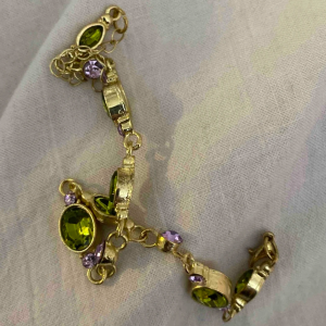 Crystal Bow Tennis Bracelet - Image 4