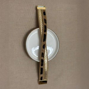 Faux Leather Chain Layered Bracelet - Image 4